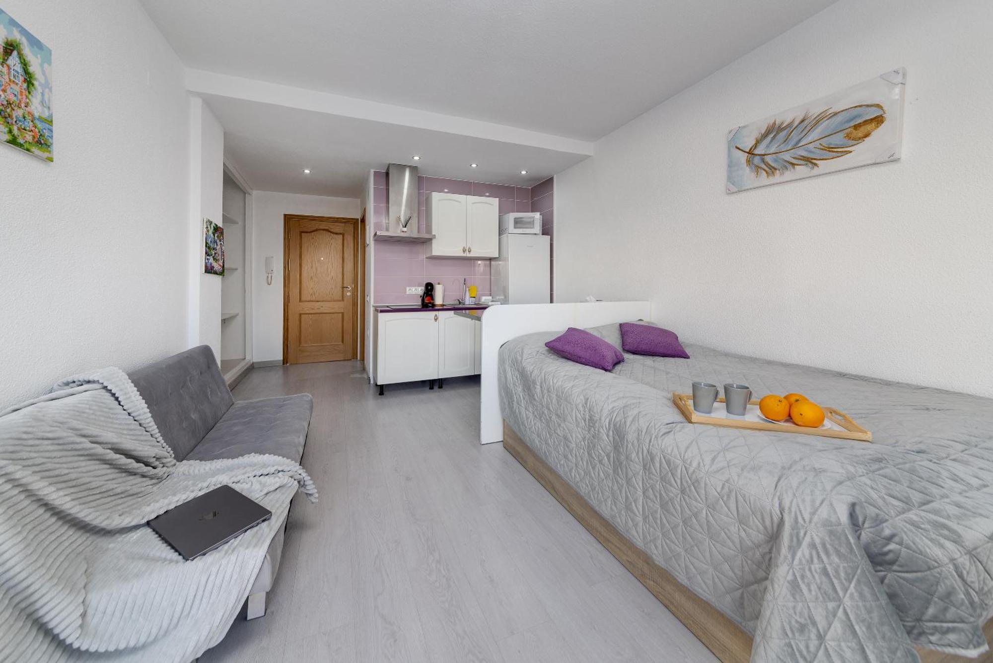 Apartment Near Beach, Playa Del Cura Торевиеха Екстериор снимка